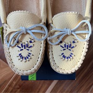 Bastien Women’s Moccasins (Never Worn)